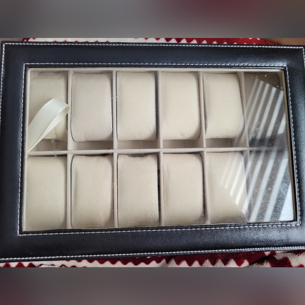 Box for Storing Watches